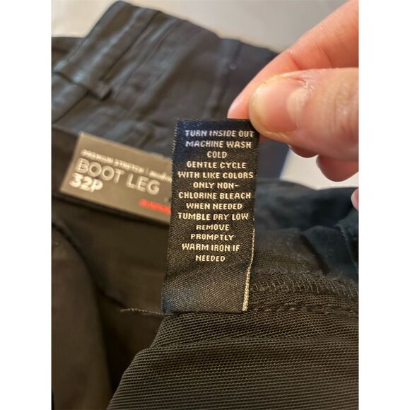 Avenue‎ Women's Petites Black Bootcut Denim Pants 32 NWT - Picture 12 of 13